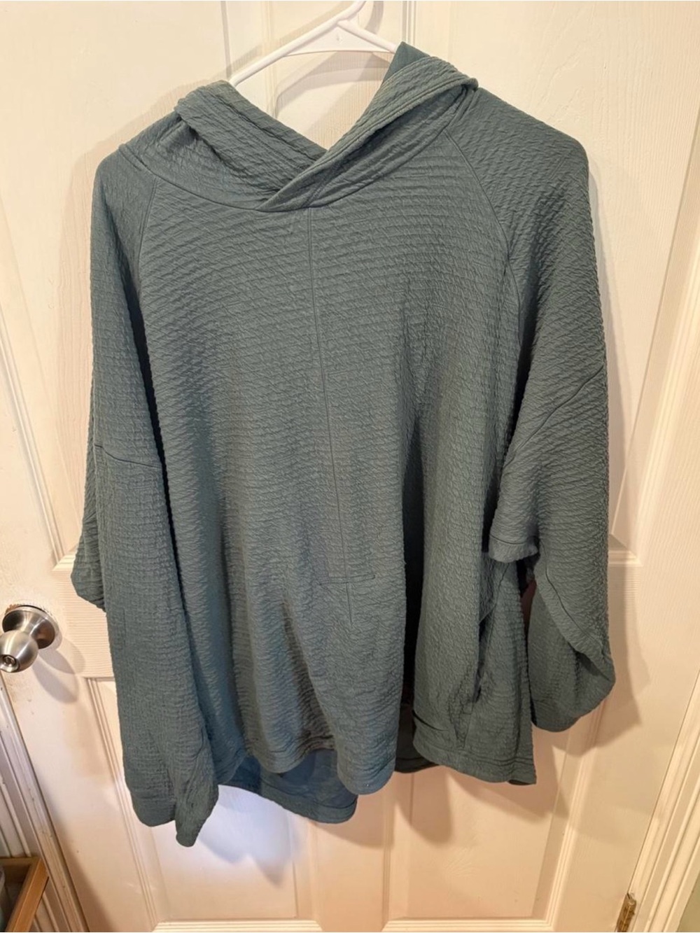 Men’s Nike yoga hoodie
